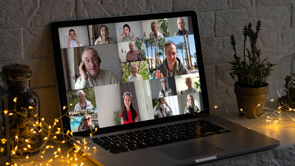 10 Engaging Virtual Christmas Party Ideas for Remote Teams in 2025